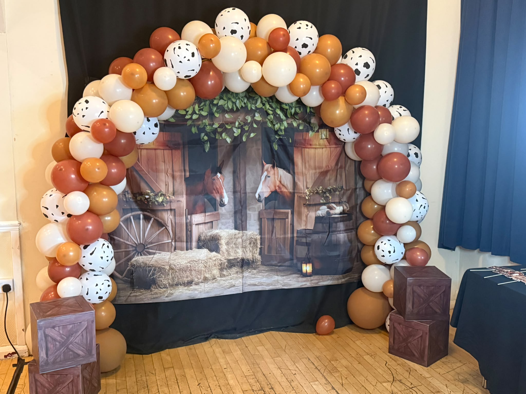 Balloon arch and event styling from the SJK photo collection